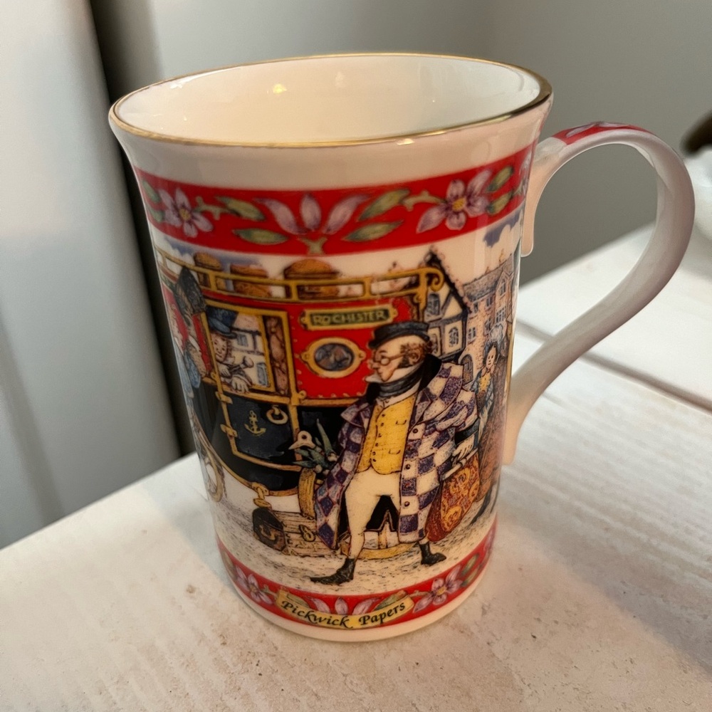 Sadler fine bone China Pickwick papers mug/teacup made in England